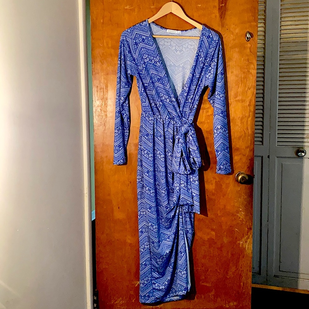 Empire waist bodycon midi long sleeve dress
